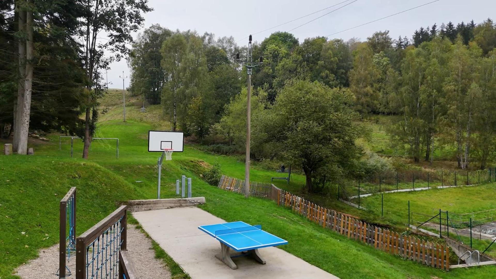 Vagon Lesna Apartment Jiretin pod Jedlovou Exterior photo
